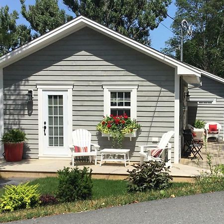 Mahone Bay Hide-Away 아파트 외부 사진
