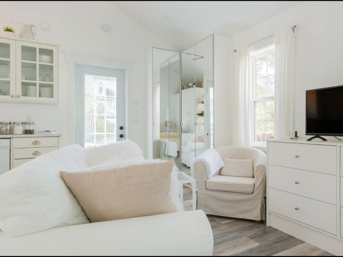 Mahone Bay Hide-Away 아파트 외부 사진